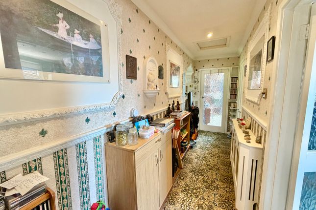 48, Pendwyallt Road, Cardiff photo 3