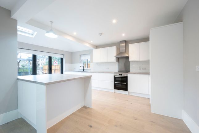 17, Akerman Road, Surbiton photo 3