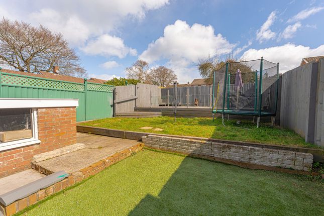 11 Dorstone Walk, Cwmbran photo 4