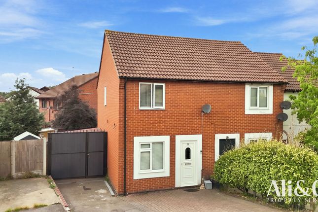 22 Devereux Road, Grays photo 2
