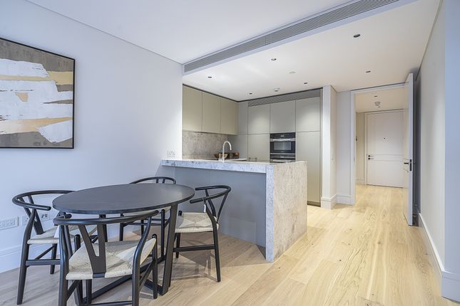 Flat to rent in Nutford Place, London