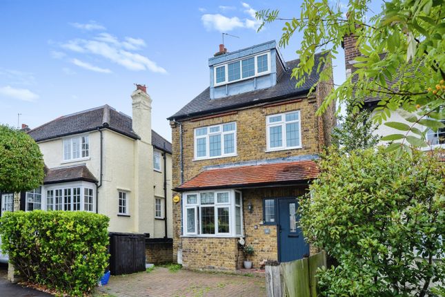 Thumbnail Detached house for sale in Bournehall Avenue, Bushey