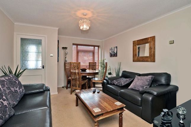 Thumbnail Terraced house for sale in Glebelands, West Molesey