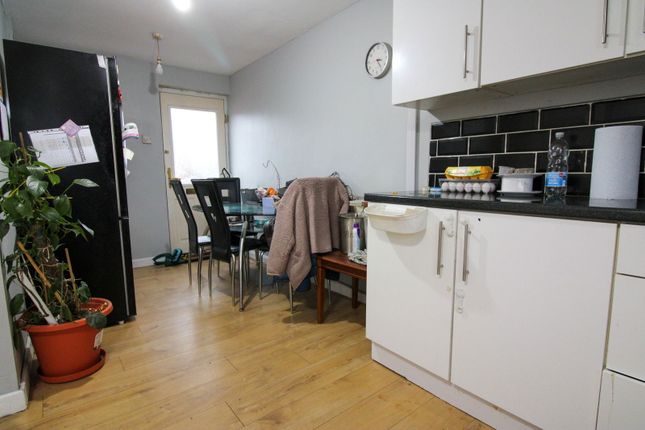 11a, Baines Road, Gainsborough photo 4