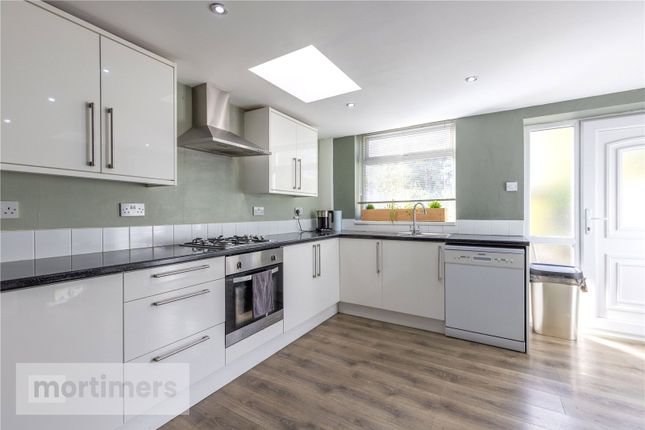 Pendle View Apartments,, Lovely Hall Lane, Blackburn photo 2