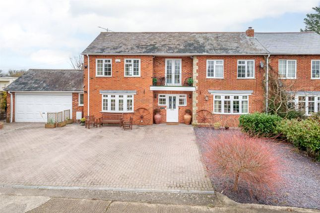 Detached house for sale in Bracknell Road, Warfield, Bracknell, Berkshire