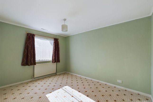 Terraced house for sale in Viney Bank, Court Wood Lane, Croydon