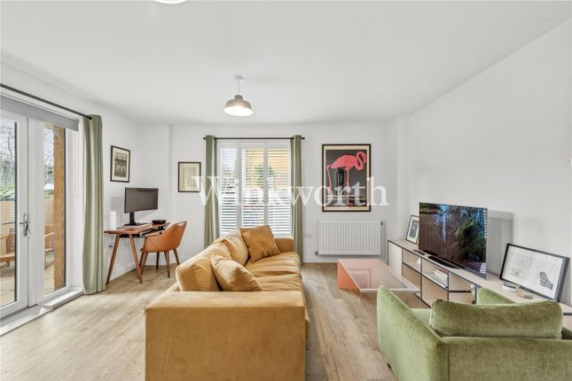 1-bed flat on Flat 6, Brian Court, 2, Rowland Road, London, £315,000
