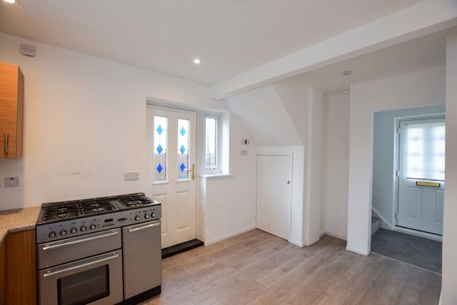 11 Grassbanks, Gateshead photo 5