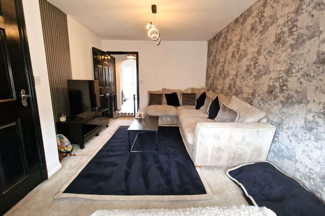 9 Sidings Place, Houghton Le Spring photo 3