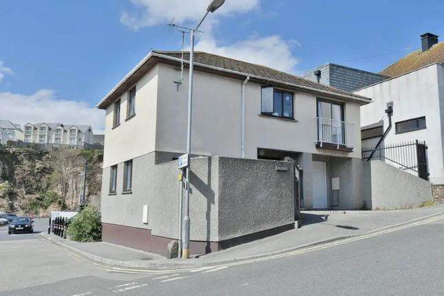 Detached house to rent in Quarry Hill, Falmouth