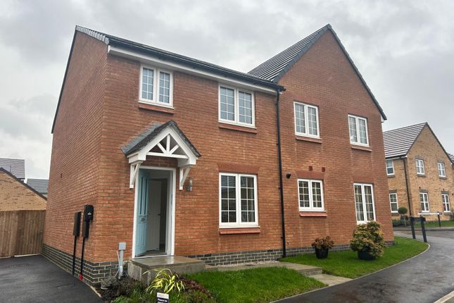 1-bed house on 17, Hill Road, Clitheroe, £900/mo