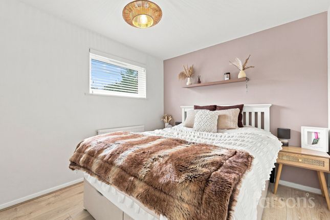 20 Heideck Gardens, Brentwood photo 4