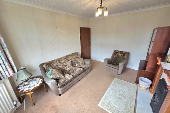 104, Forfield Road, Coventry photo 3