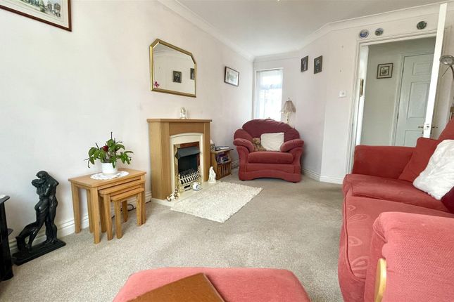 Flat for sale in Ashley Road, Boscombe, Bournemouth