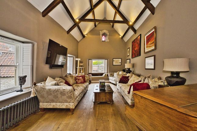 24, Leg Square, Shepton Mallet photo 5