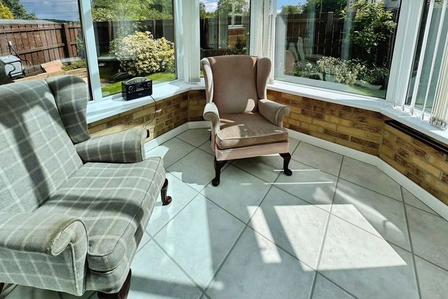 10, Primrose Gardens, Blaydon-On-Tyne photo 4