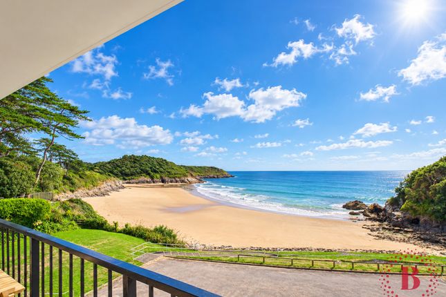 1-bed flat on 106, Redcliffe Apartments, Caswell Bay, Swansea, £950/mo