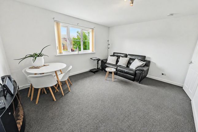 17, Auchenkist Place, Kilwinning photo 2