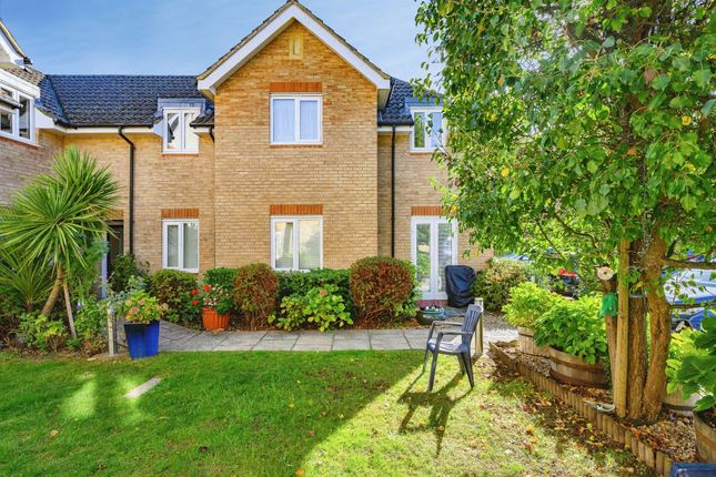 Sheepcot Lane, Watford photo 2
