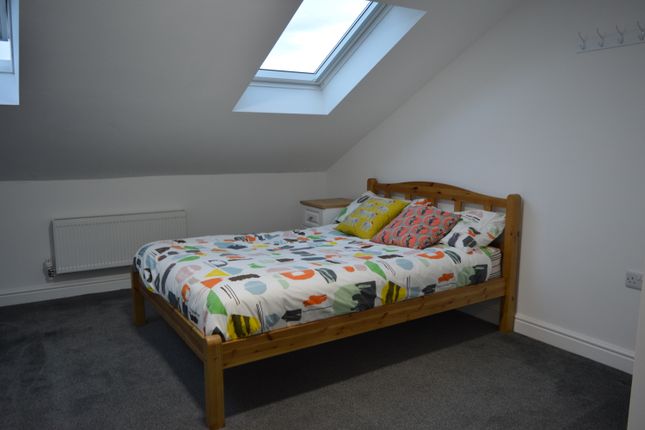 Thumbnail Room to rent in Palmerston Road, Peterborough