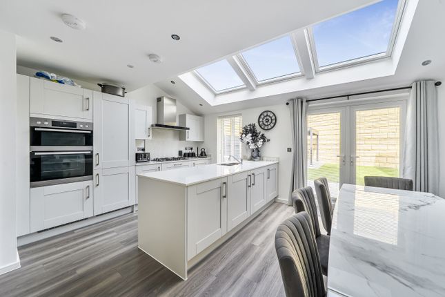 4, Fedora Way, Dunstable photo 2