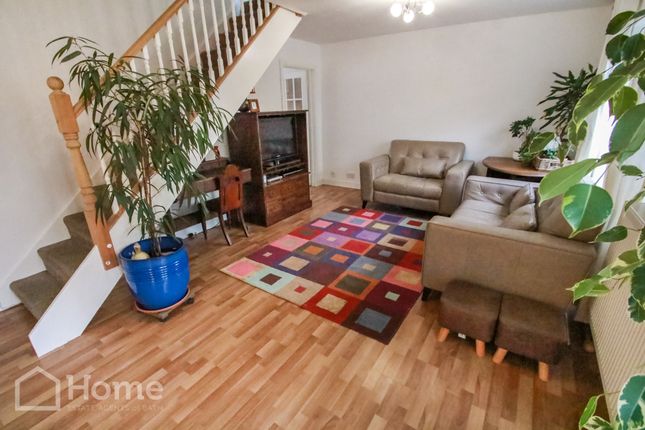17, Cotswold Close, Melksham photo 4