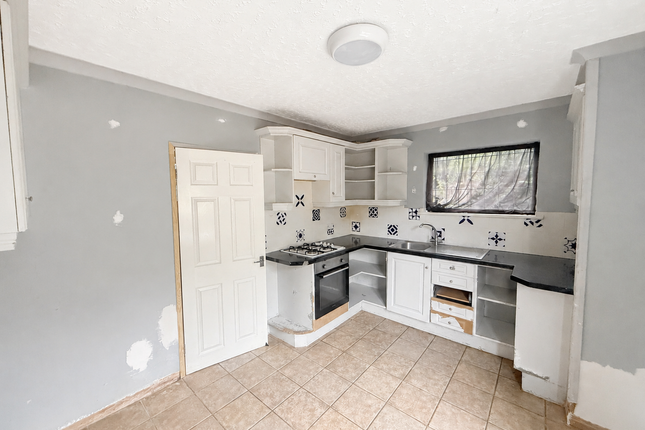 17, Oakfield Road, Stourbridge photo 2
