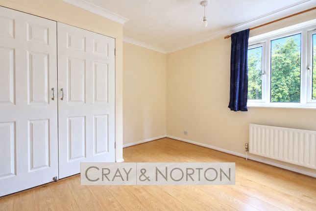 27, Burnham Gardens, Croydon photo 5