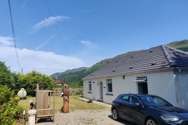 Coul Cottage, main road, Ardentinny photo 2