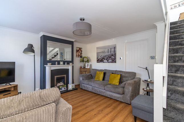 7, St Dyfrig Close, Dinas Powys photo 2