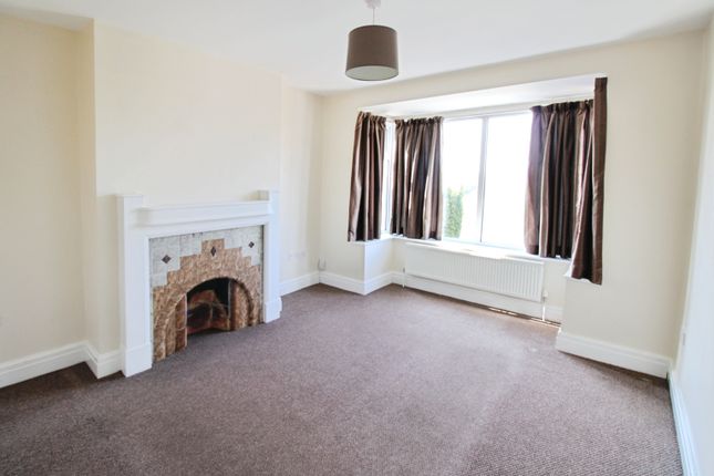 12, Sandon Road, Grantham photo 2