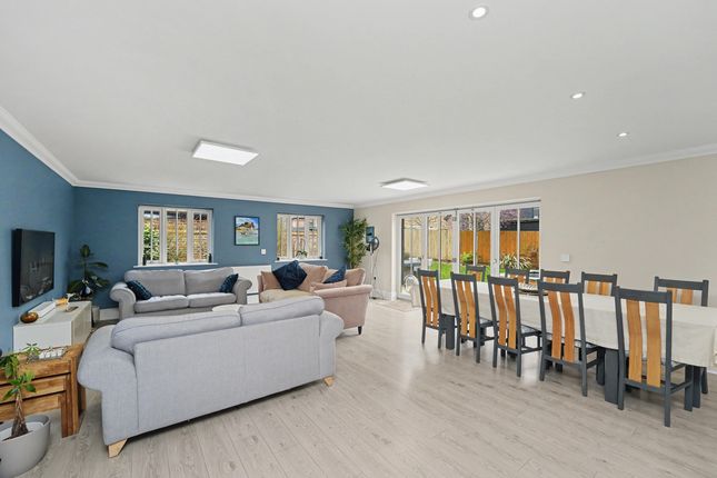 4, Fred Mead Dartford, London photo 4