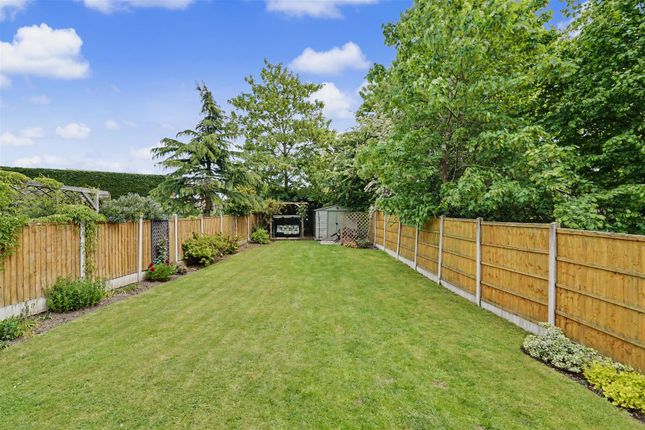 15, Briar Avenue, Nottingham photo 4