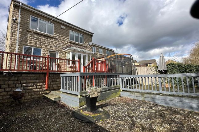 Detached house for sale in Grady Close, Idle, Bradford