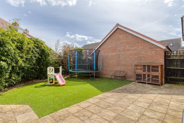 Detached house for sale in Aspen Gardens, Stotfold, Hitchin, Herts