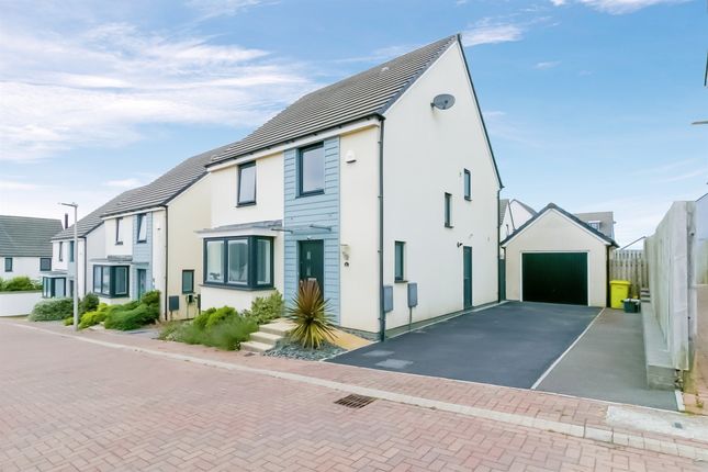 Thumbnail Detached house for sale in Minehead Close, Ogmore-By-Sea, Bridgend