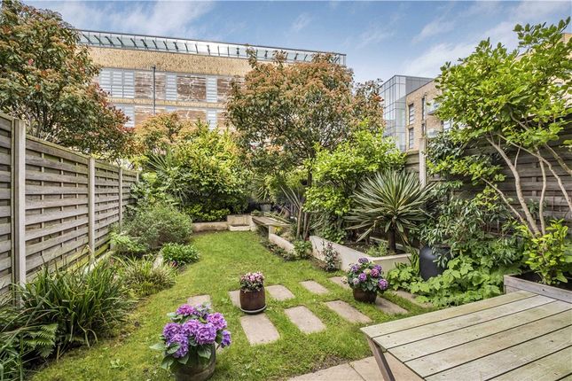 Terraced house for sale in Pages Walk, London