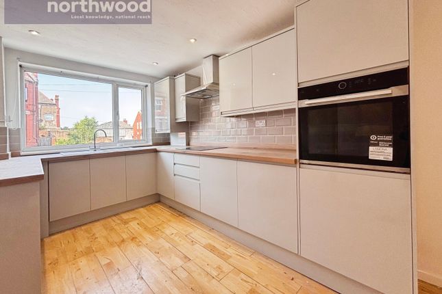 54, Radnor Drive, Wirral photo 4