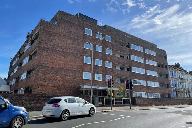 Thumbnail Flat for sale in 39 Hughenden Court, Mount Pleasant Road, Hastings, East Sussex