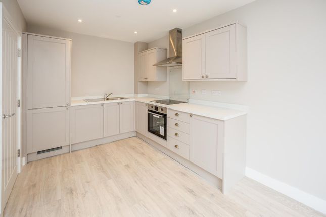 1 bed flat for sale in Cloth Hall Street, Huddersfield, West Yorkshire HD1