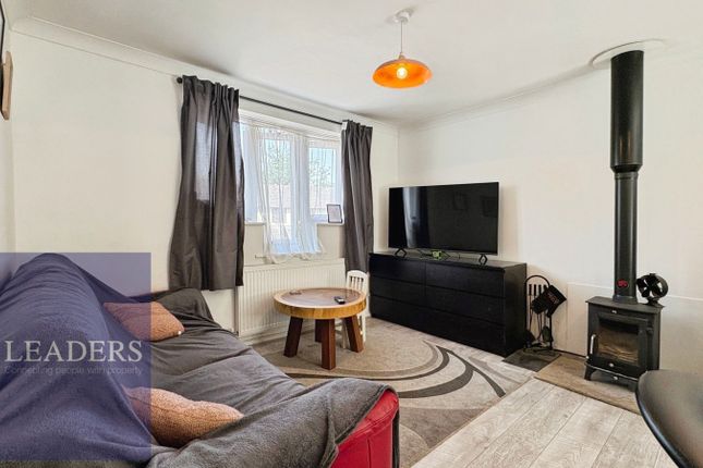 3, Great Oak Court, Essex photo 4