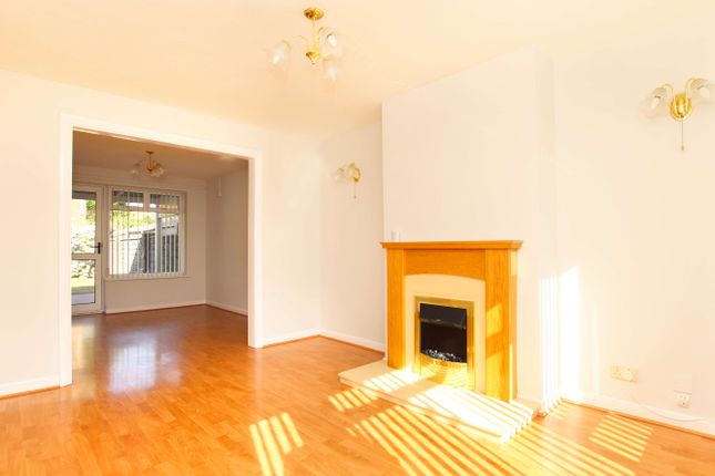 8, Cardigan Close, Ton-Teg photo 2
