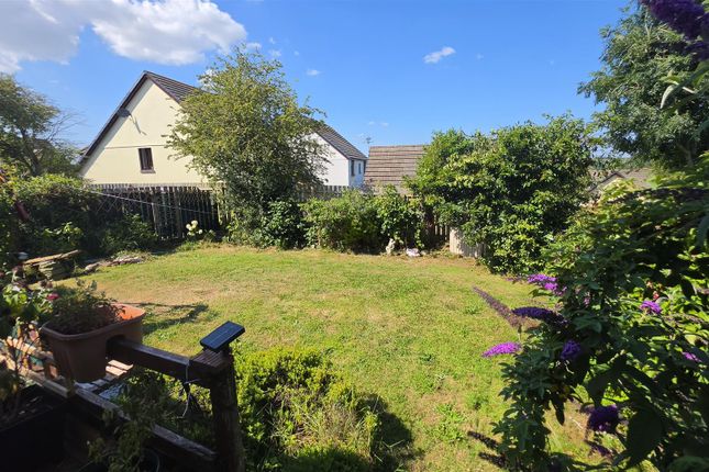 44, Wood Lane, Milford Haven photo 4
