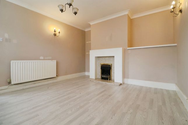 37, Taunton Avenue, Cardiff photo 4