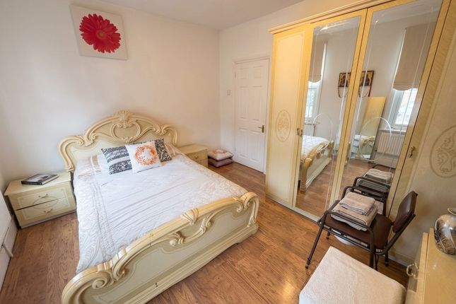 114 Meath Road, London photo 3