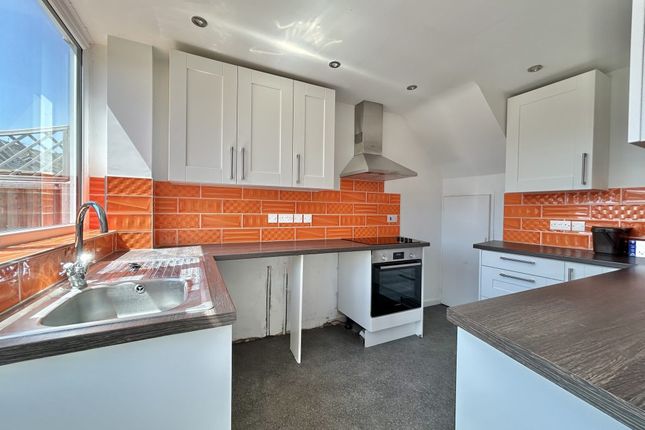 14, Rivers Road, Yeovil photo 4