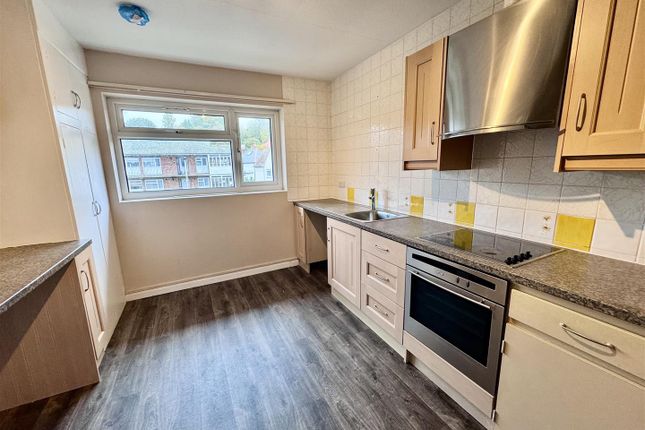 6 Grafton Court, Scalby Road, Scarborough photo 4