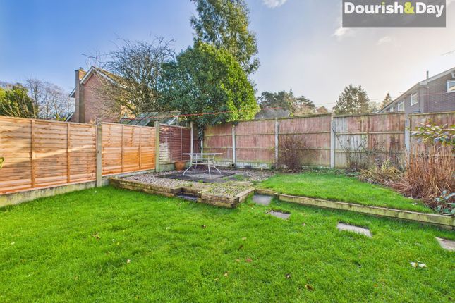 3 Meadow Side, Market Drayton photo 4