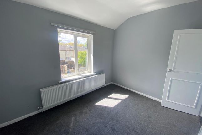 24, Britannia Place, Redcar photo 2